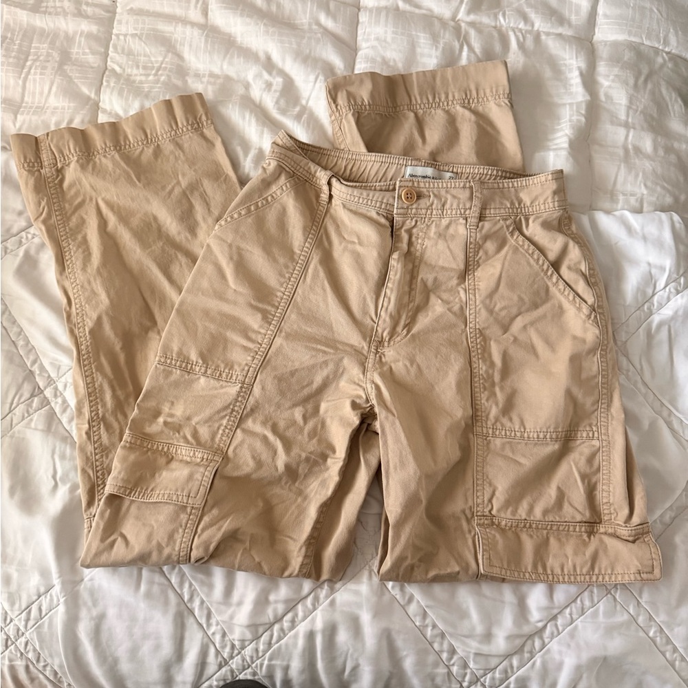 Abercrombie & Fitch Women's Tan Straight Leg Pants